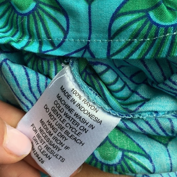 Escapada blue teal top blouse printed size Small peacock print smocked neck - Picture 4 of 14